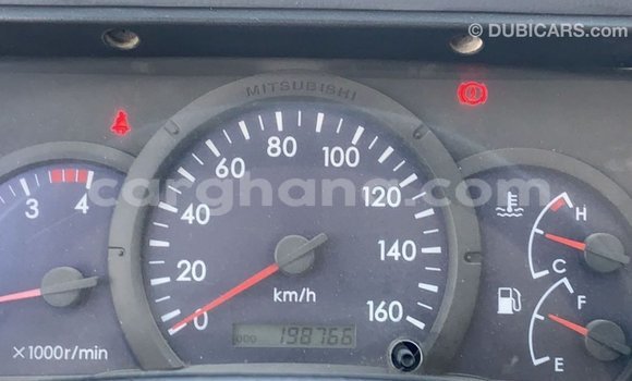 Ra Imported Mitsubishi i funfun Ọkọ̀ in Import - Dubai ni Ashanti Ra Imported Mitsubishi i funfun Ọkọ̀ in Import - Dubai ni Ashanti