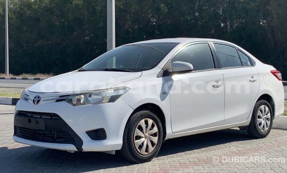 Ra Imported Toyota Yaris funfun Ọkọ̀ in Import - Dubai ni Ashanti Ra Imported Toyota Yaris funfun Ọkọ̀ in Import - Dubai ni Ashanti