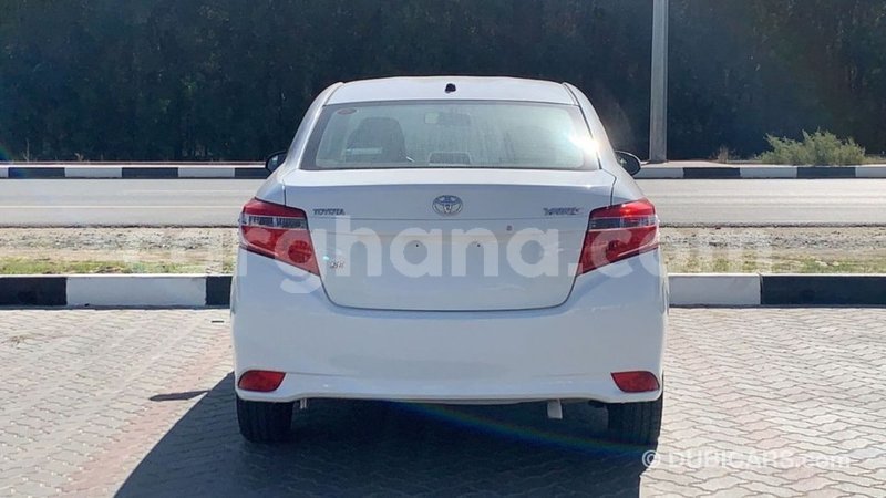 Big with watermark toyota yaris ashanti import dubai 41008