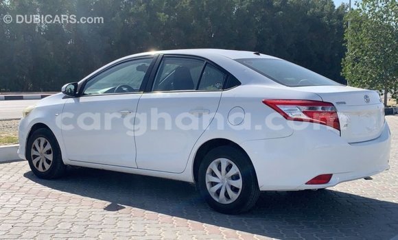 Ra Imported Toyota Yaris funfun Ọkọ̀ in Import - Dubai ni Ashanti Ra Imported Toyota Yaris funfun Ọkọ̀ in Import - Dubai ni Ashanti