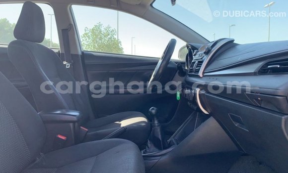 Ra Imported Toyota Yaris funfun Ọkọ̀ in Import - Dubai ni Ashanti Ra Imported Toyota Yaris funfun Ọkọ̀ in Import - Dubai ni Ashanti