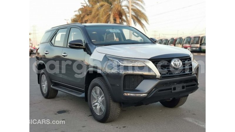 Big with watermark toyota fortuner ashanti import dubai 41016