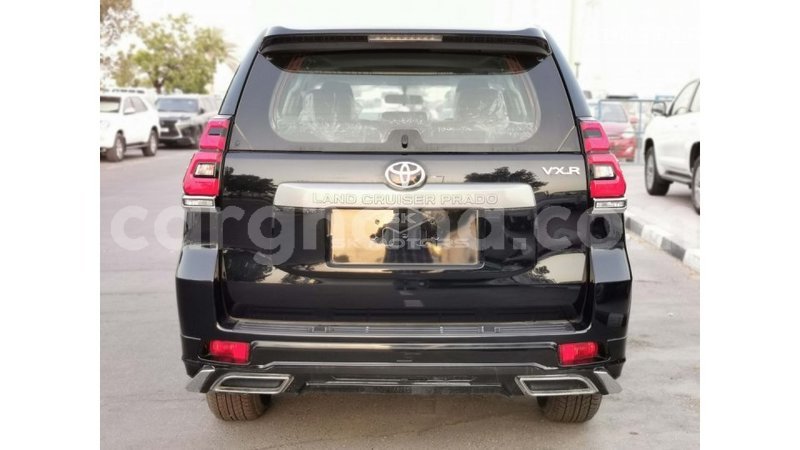 Big with watermark toyota prado ashanti import dubai 41019