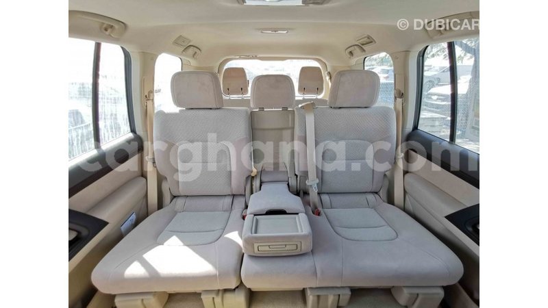 Big with watermark toyota land cruiser ashanti import dubai 41020