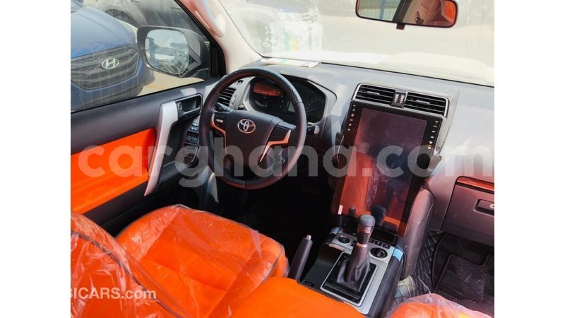 Big with watermark toyota prado ashanti import dubai 41026