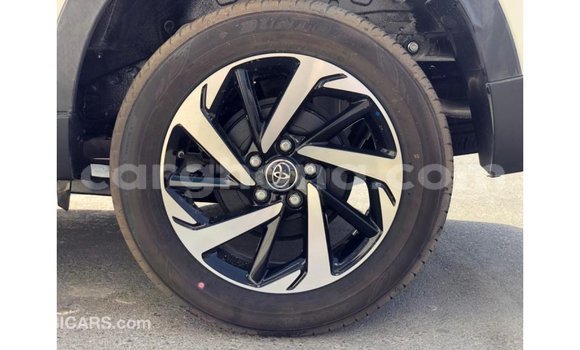 Sayi Imported Toyota Rush White Mota in Import - Dubai a Ashanti Sayi Imported Toyota Rush White Mota in Import - Dubai a Ashanti