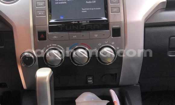 Sayi Na hannu Toyota Tundra Blue Mota in Tema a Greater Accra Sayi Na hannu Toyota Tundra Blue Mota in Tema a Greater Accra