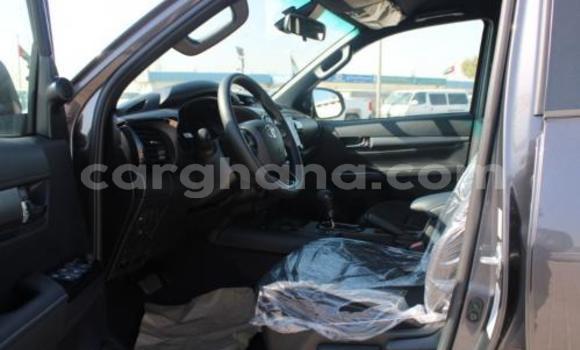 Sayi Na hannu Toyota Hilux Sauran Mota in Tema a Greater Accra Sayi Na hannu Toyota Hilux Sauran Mota in Tema a Greater Accra