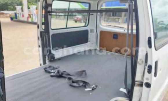 Sayi Na hannu Mazda Bongo Sauran Mota in Tema a Greater Accra Sayi Na hannu Mazda Bongo Sauran Mota in Tema a Greater Accra