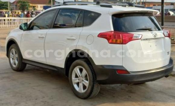 Sayi Na hannu Toyota RAV4 Sauran Mota in Tema a Greater Accra Sayi Na hannu Toyota RAV4 Sauran Mota in Tema a Greater Accra