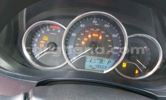 Ra Àlòkù Toyota Corolla funfun Ọkọ̀ in Accra ni Greater Accra Ra Àlòkù Toyota Corolla funfun Ọkọ̀ in Accra ni Greater Accra