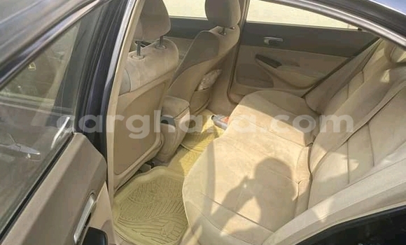 Sayi Na hannu Honda Civic Black Mota in Accra a Greater Accra Sayi Na hannu Honda Civic Black Mota in Accra a Greater Accra