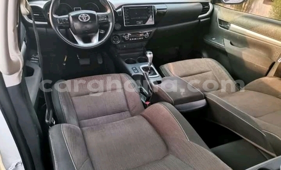Sayi Na hannu Toyota Hilux Sauran Mota in Accra a Greater Accra Sayi Na hannu Toyota Hilux Sauran Mota in Accra a Greater Accra