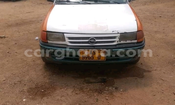 Sayi Na hannu Opel Zafira Sauran Mota in Accra a Greater Accra Sayi Na hannu Opel Zafira Sauran Mota in Accra a Greater Accra