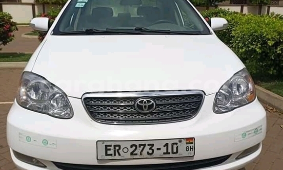 Sayi Na hannu Toyota Corolla White Mota in Accra a Greater Accra Sayi Na hannu Toyota Corolla White Mota in Accra a Greater Accra