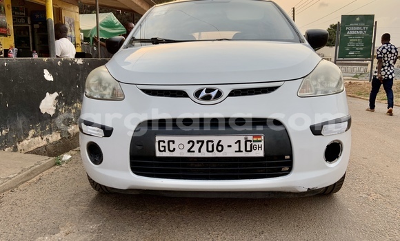 Buy Used Hyundai i10 White Car in Accra in Greater Accra
