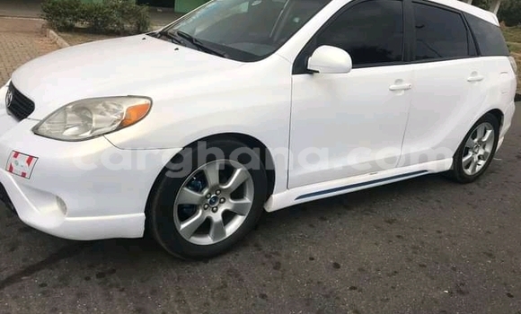Buy Used Toyota Matrix White Car in Accra in Greater Accra Buy Used Toyota Matrix White Car in Accra in Greater Accra