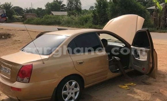 Sayi Na hannu Toyota Corolla Red Mota in Accra a Greater Accra Sayi Na hannu Toyota Corolla Red Mota in Accra a Greater Accra