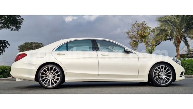 Big with watermark mercedes benz a200 ashanti import dubai 41126