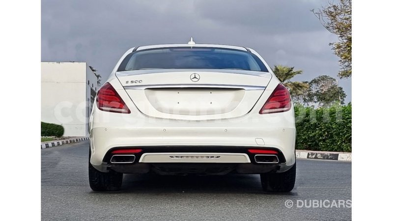 Big with watermark mercedes benz a200 ashanti import dubai 41126