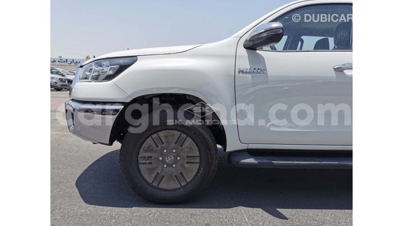 Big with watermark toyota hilux ashanti import dubai 41127