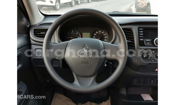 Sayi Imported Mitsubishi L200 White Mota in Import - Dubai a Ashanti Sayi Imported Mitsubishi L200 White Mota in Import - Dubai a Ashanti