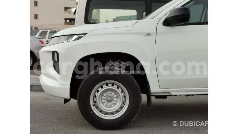 Big with watermark mitsubishi l200 ashanti import dubai 41128