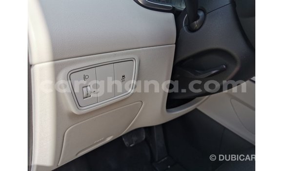 Buy Import Hyundai Tucson White Car in Import - Dubai in Ashanti Buy Import Hyundai Tucson White Car in Import - Dubai in Ashanti