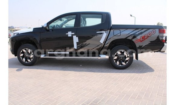 Sayi Imported Mitsubishi L200 Brown Mota in Import - Dubai a Ashanti Sayi Imported Mitsubishi L200 Brown Mota in Import - Dubai a Ashanti