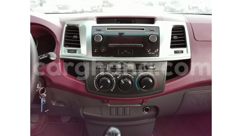 Big with watermark toyota hilux ashanti import dubai 41138