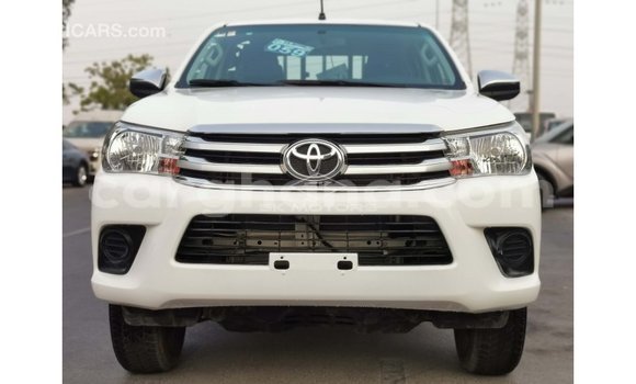 Buy Import Toyota Hilux White Car in Import - Dubai in Ashanti Buy Import Toyota Hilux White Car in Import - Dubai in Ashanti