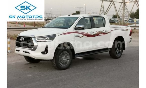 Ra Imported Toyota Hilux funfun Ọkọ̀ in Import - Dubai ni Ashanti Ra Imported Toyota Hilux funfun Ọkọ̀ in Import - Dubai ni Ashanti
