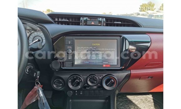 Buy Import Toyota Hilux White Car in Import - Dubai in Ashanti Buy Import Toyota Hilux White Car in Import - Dubai in Ashanti