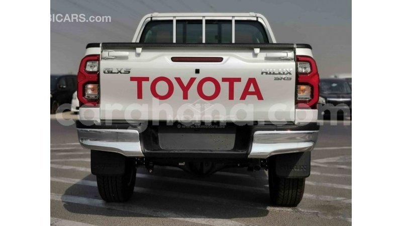 Big with watermark toyota hilux ashanti import dubai 41159