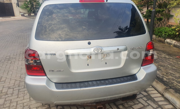 Sayi Na hannu Toyota Highlander Azurfa Mota in Tema a Greater Accra Sayi Na hannu Toyota Highlander Azurfa Mota in Tema a Greater Accra