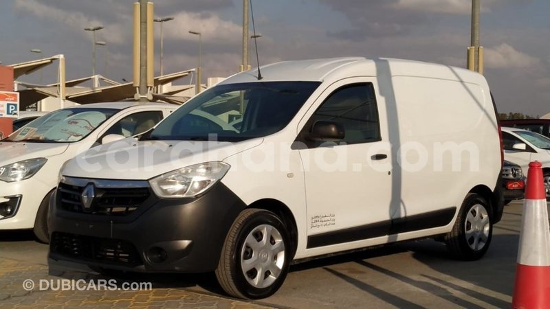 Big with watermark renault dokker ashanti import dubai 41187