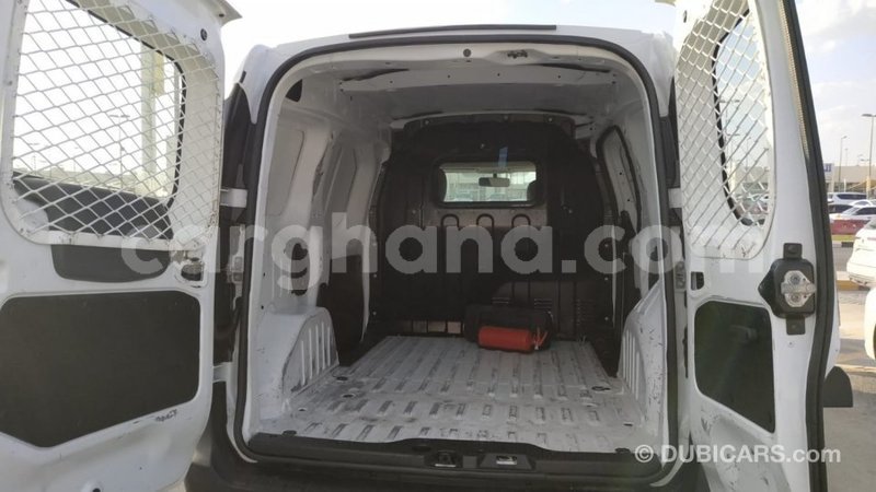 Big with watermark renault dokker ashanti import dubai 41187