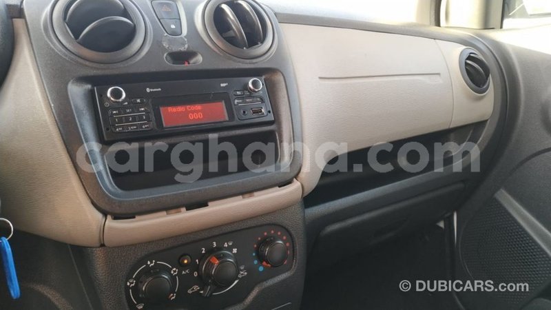 Big with watermark renault dokker ashanti import dubai 41187