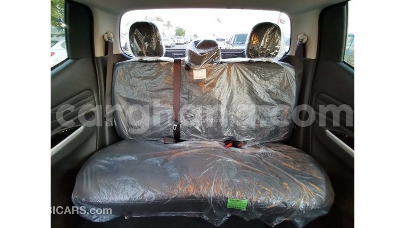 Big with watermark mitsubishi l200 ashanti import dubai 41188