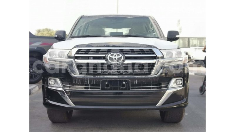 Big with watermark toyota land cruiser ashanti import dubai 41199