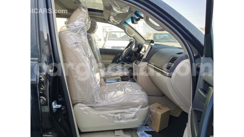 Big with watermark toyota land cruiser ashanti import dubai 41199