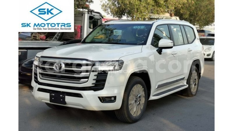 Big with watermark toyota land cruiser ashanti import dubai 41200