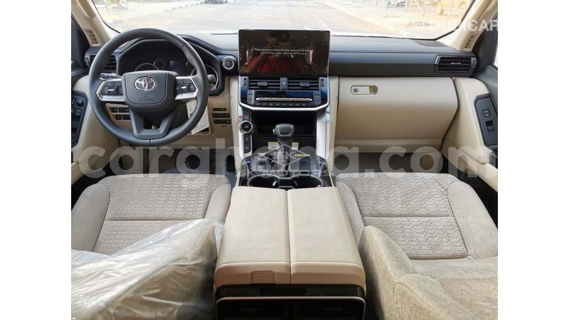 Big with watermark toyota land cruiser ashanti import dubai 41200