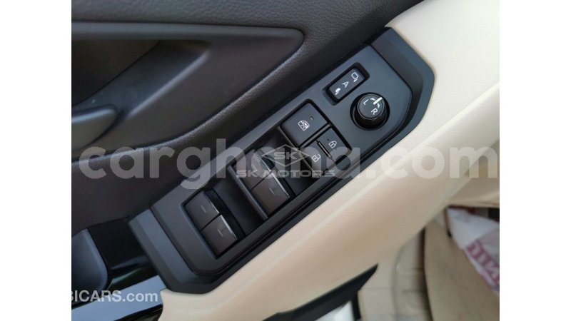 Big with watermark toyota land cruiser ashanti import dubai 41200