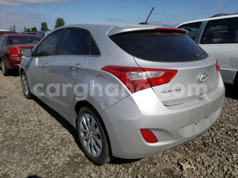 Big with watermark hyundai elantra greater accra tema 41204