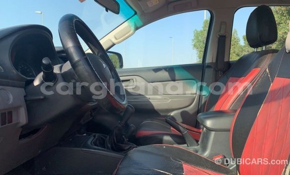 Buy Import Mitsubishi L200 White Car in Import - Dubai in Ashanti Buy Import Mitsubishi L200 White Car in Import - Dubai in Ashanti