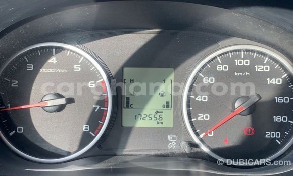 Buy Import Mitsubishi L200 White Car in Import - Dubai in Ashanti Buy Import Mitsubishi L200 White Car in Import - Dubai in Ashanti