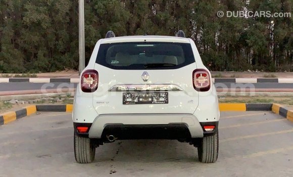 Ra Imported Renault Duster funfun Ọkọ̀ in Import - Dubai ni Ashanti Ra Imported Renault Duster funfun Ọkọ̀ in Import - Dubai ni Ashanti