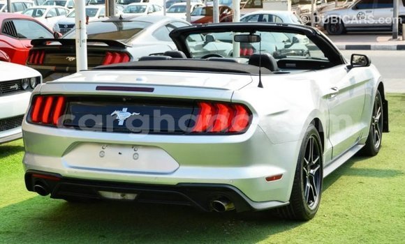 Ra Imported Ford Mustang Miiran Ọkọ̀ in Import - Dubai ni Ashanti Ra Imported Ford Mustang Miiran Ọkọ̀ in Import - Dubai ni Ashanti