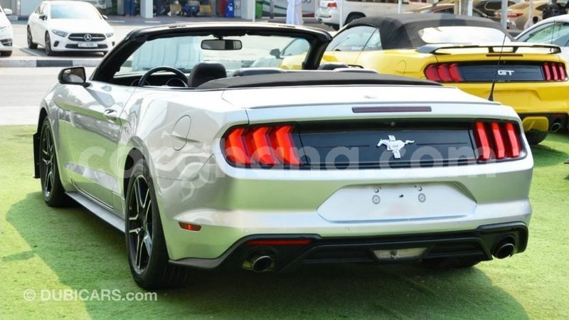 Big with watermark ford mustang ashanti import dubai 41228